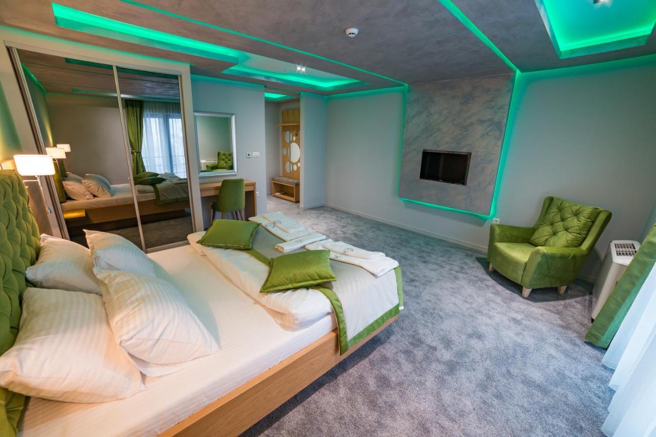 Motel Felikitas Laktasi Ngoại thất bức ảnh