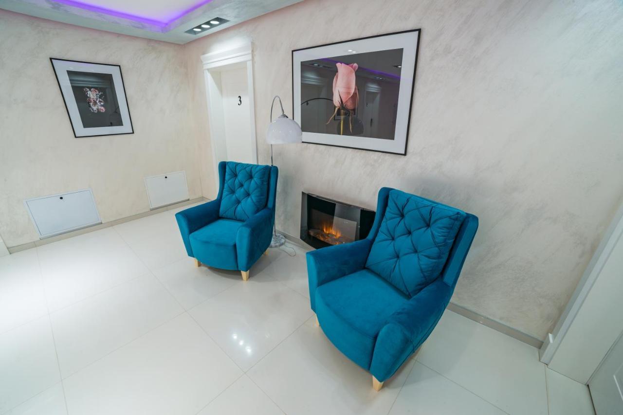 Motel Felikitas Laktasi Ngoại thất bức ảnh